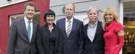 Unternehmerstammtisch mit Minister Mitterlehner und LR Waldner im Cafe Taupe
