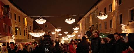 Christkindlmarkt und Krampuslauf in Sankt Veit an der Glan