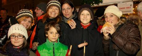 Guerilla-Grillen am St. Veiter Adventmarkt